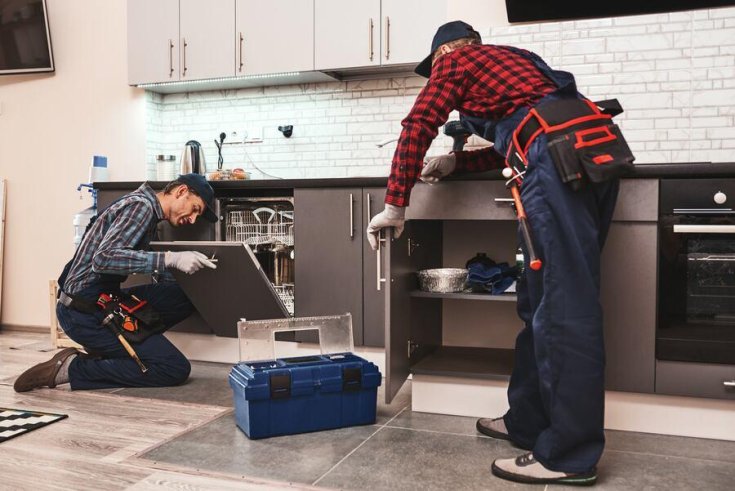 Do Plumbers Fix Dishwashers?